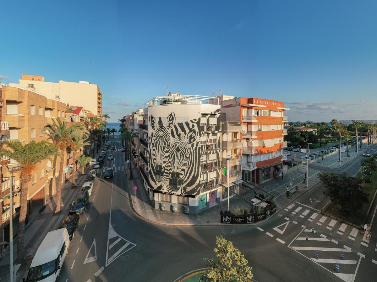 Las Cebras Apartamentos Turisticos 贝尼卡洛 外观 照片