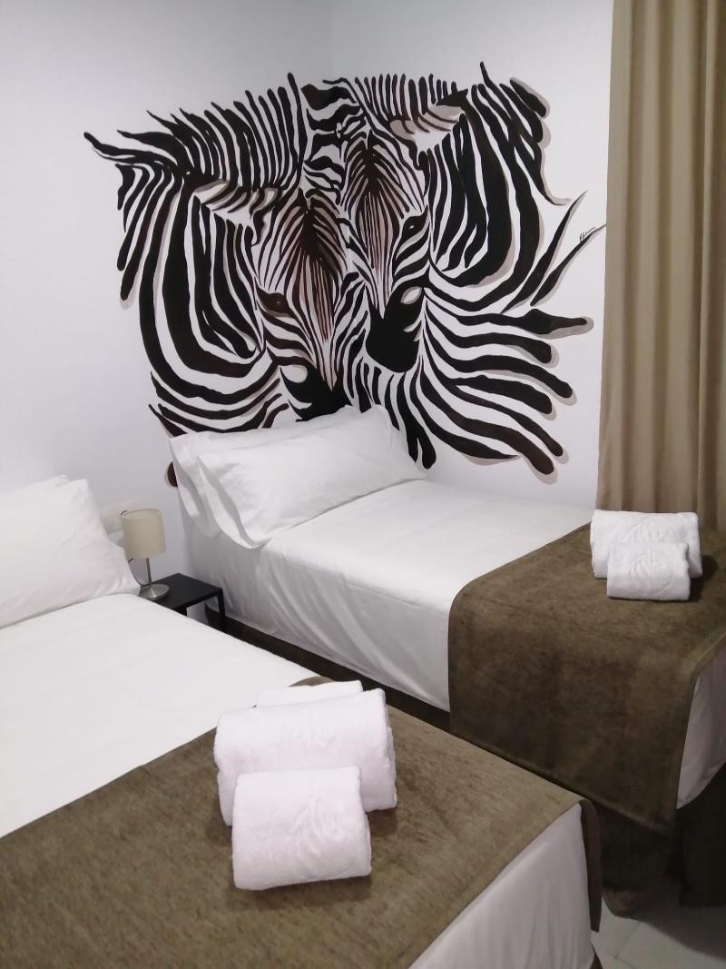 Las Cebras Apartamentos Turisticos 贝尼卡洛 外观 照片
